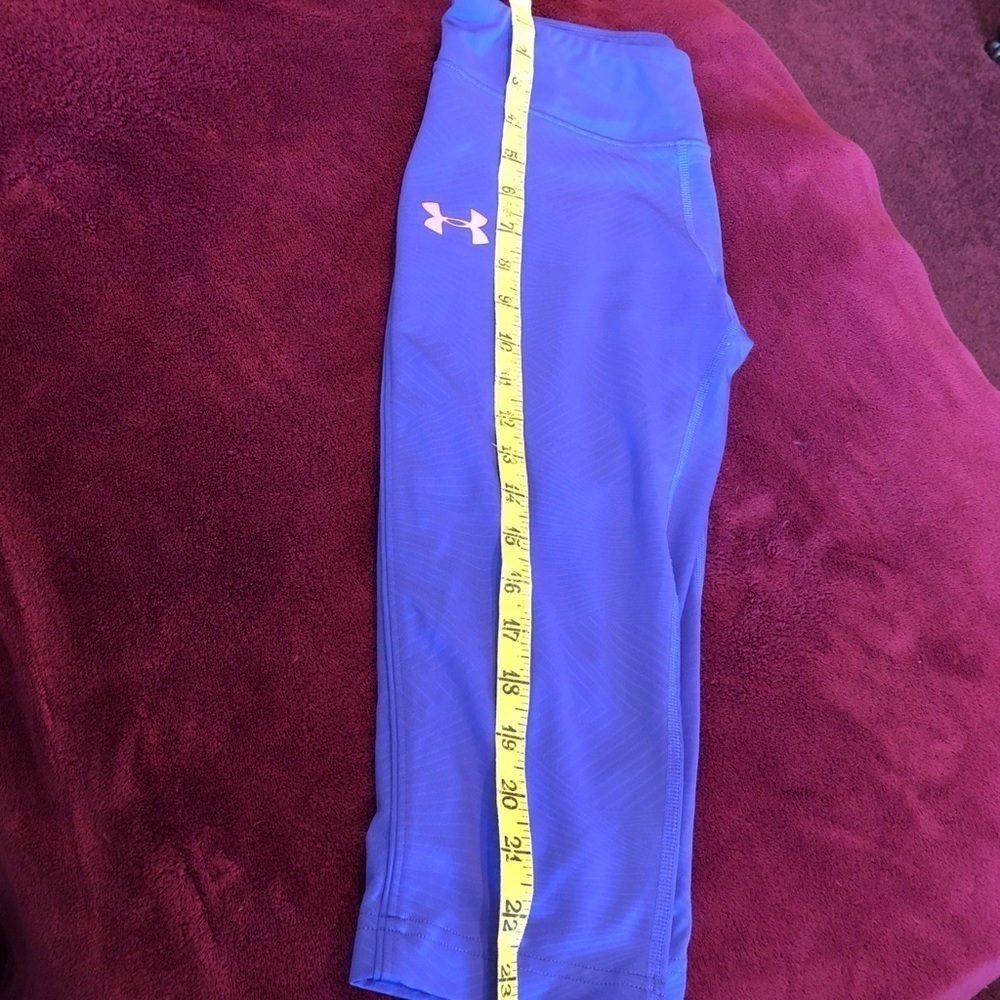 Under Armour capris - Picture 4 of 4
